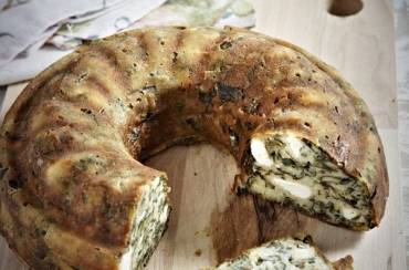 Σπανακοκέικ